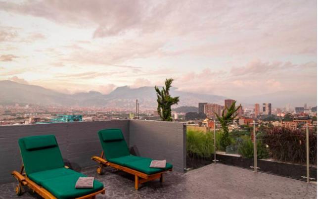 Nido Sky Aparthotel Меделин Екстериор снимка